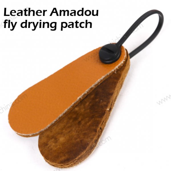 Leather Amadou fly drying patch