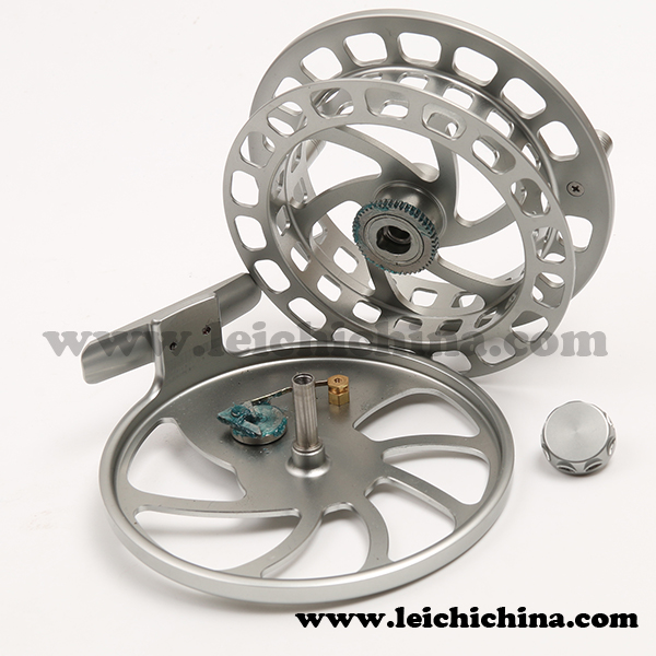fly reel for fishing 